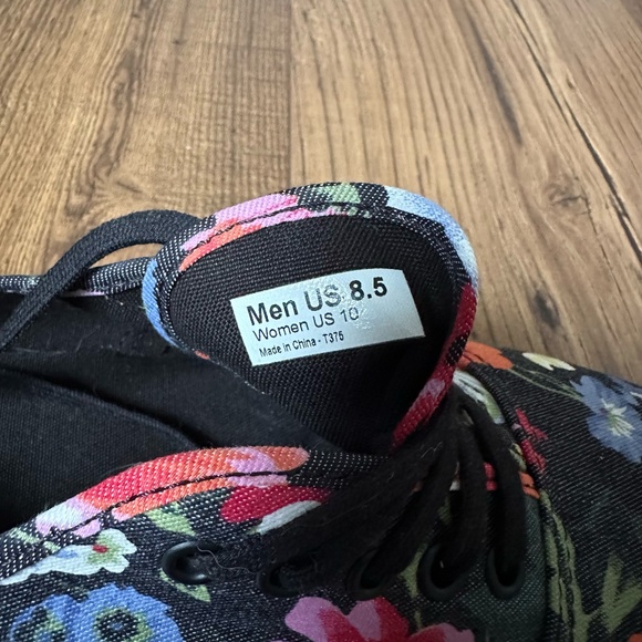 Vans Red Blue Green Black Floral Shoes - Picture 7 of 9